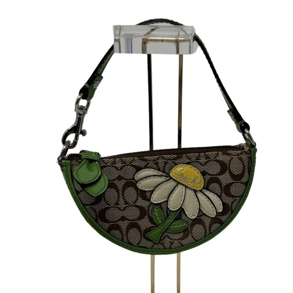 COACH Daisy Applique Keychain Wallet Handled Bag VERY RARE - Picture 1 of 5